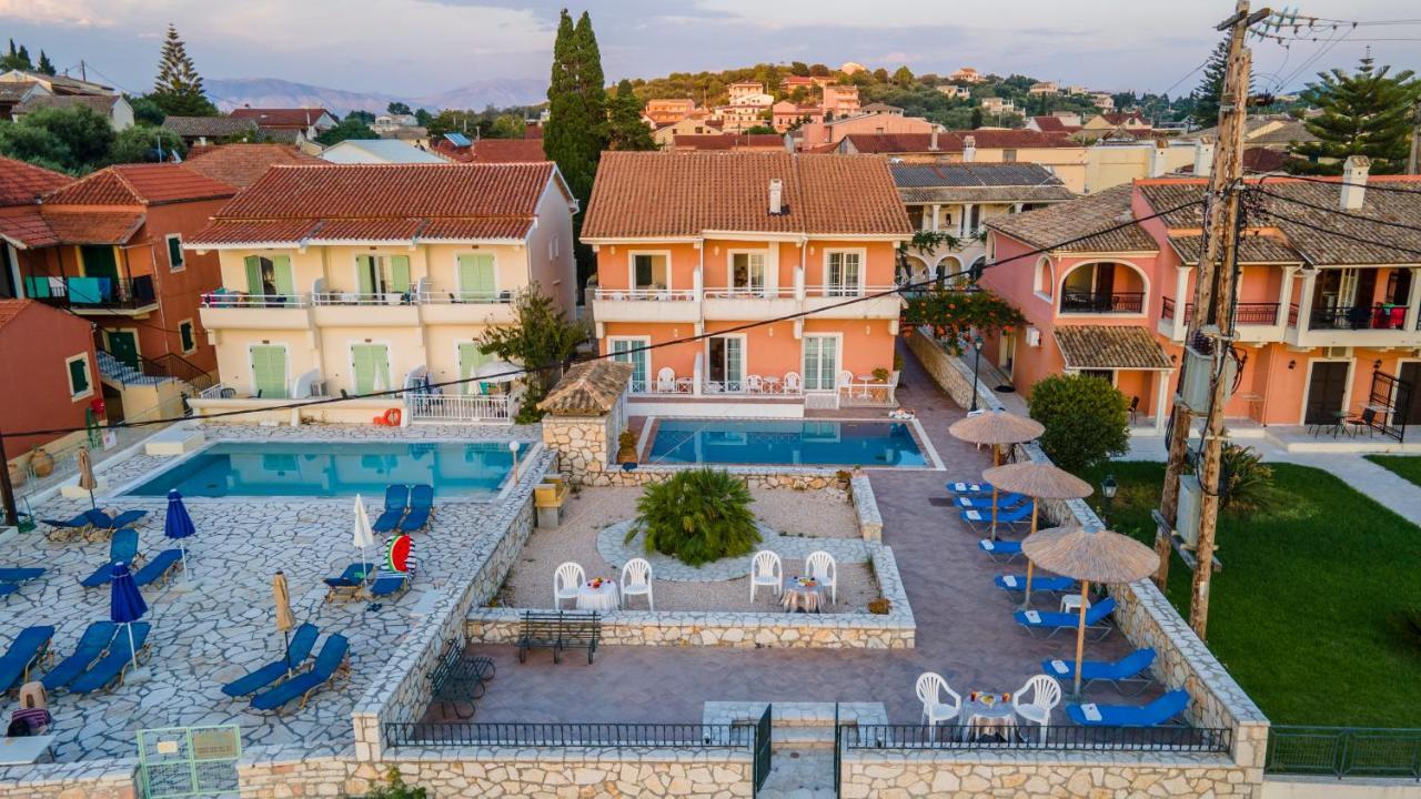 Villa Nelli 卡西奥皮 外观 照片